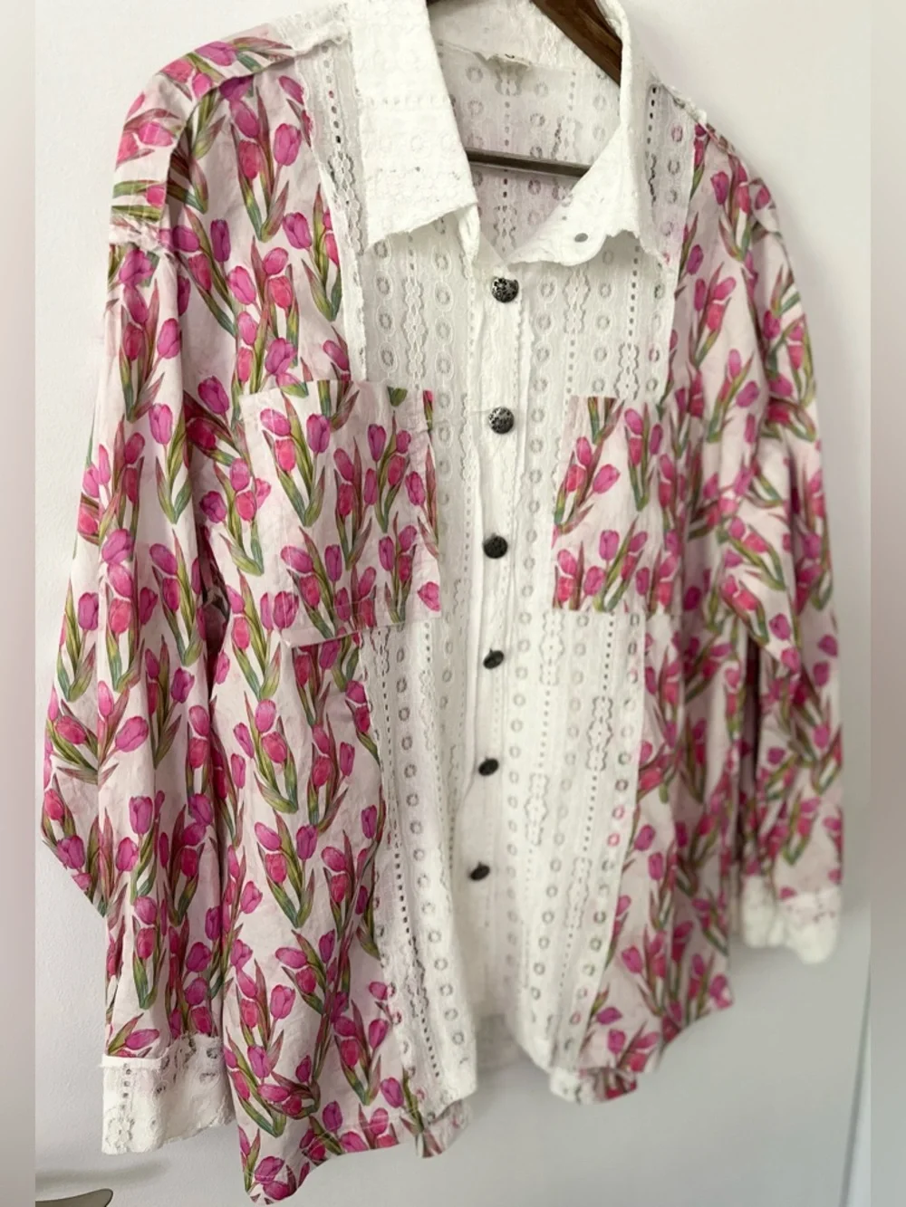 POL Cotton Oversized Floral Lace Button Down – Size Medium NWOT - Picture 2 of 14